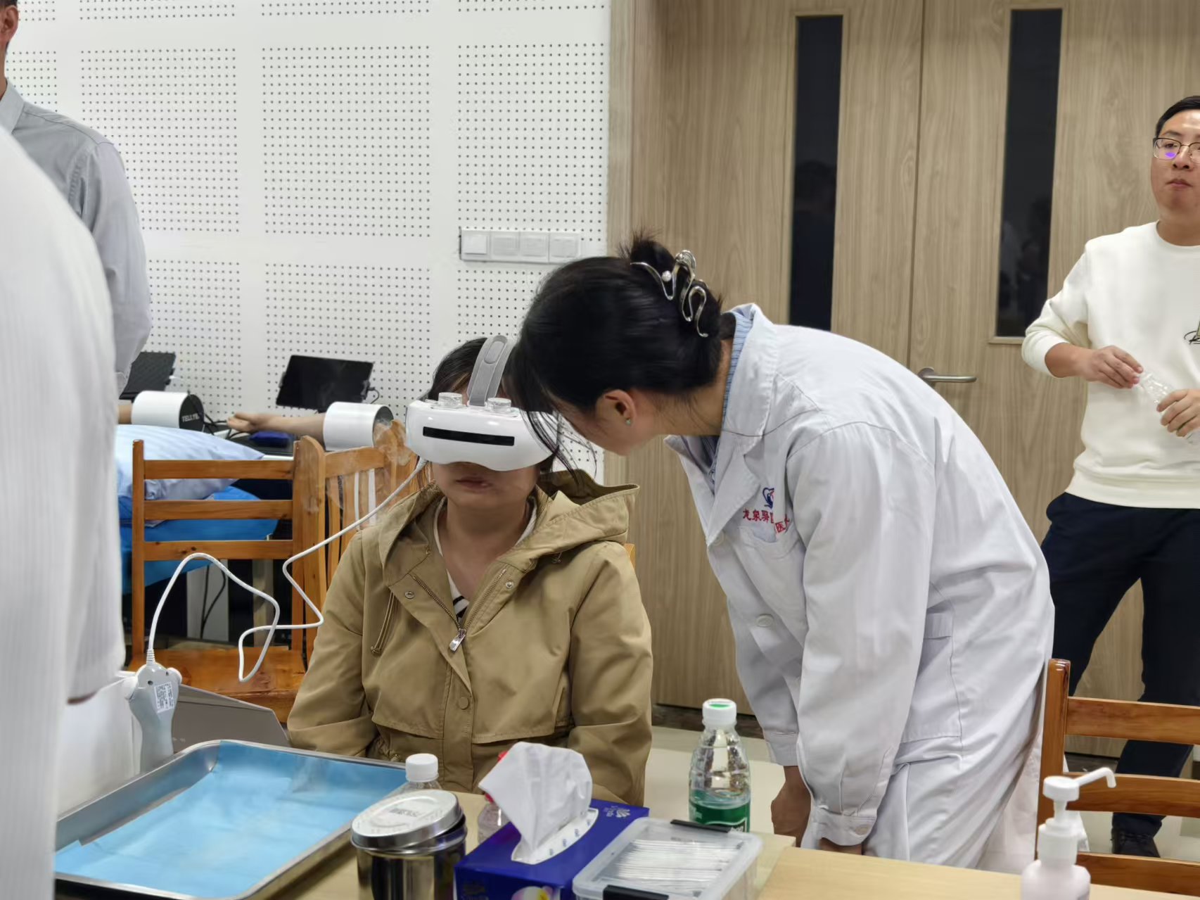 龙泉驿区中医医院成功开展中医适宜技术继续教育培训班